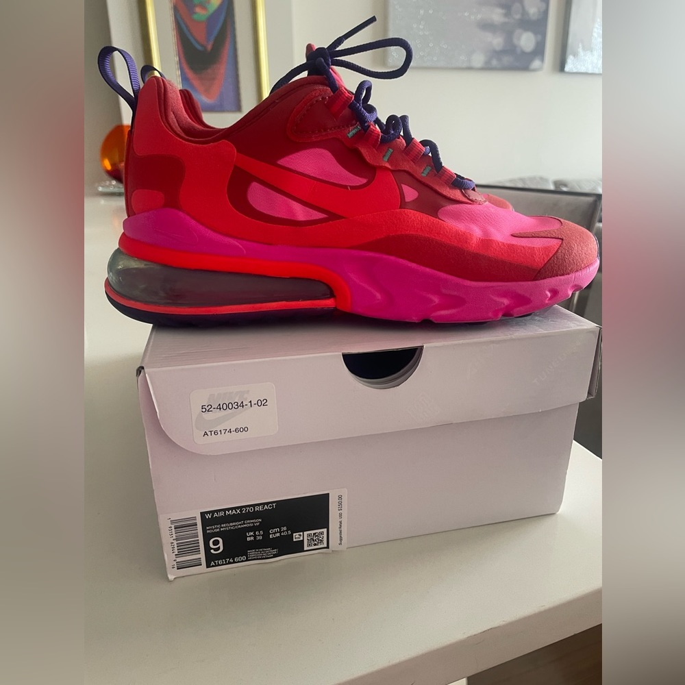 Women size 9 Nike Air